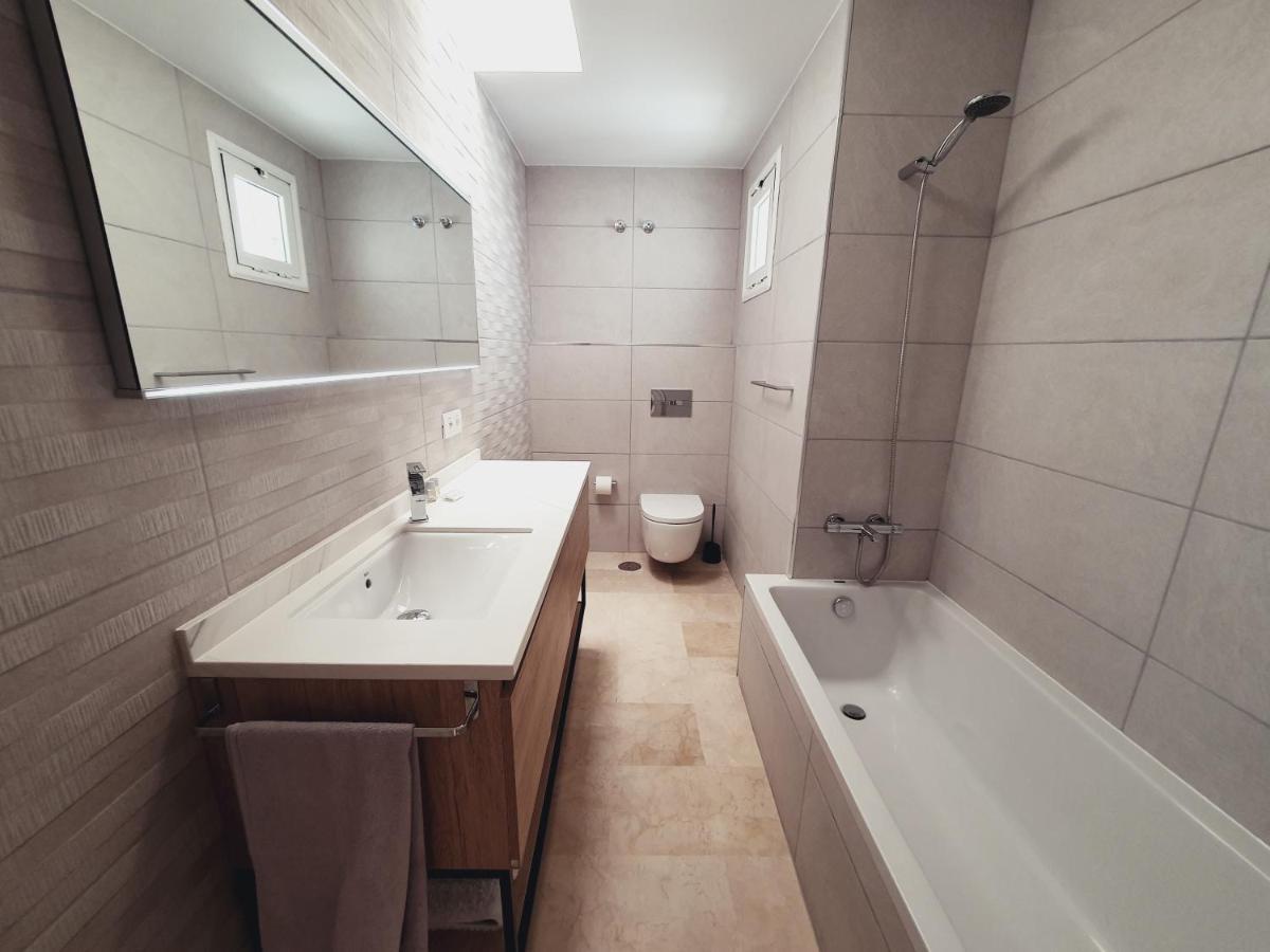 פוארטו ריקו Modern Family Home Above Swimming Pool מראה חיצוני תמונה
