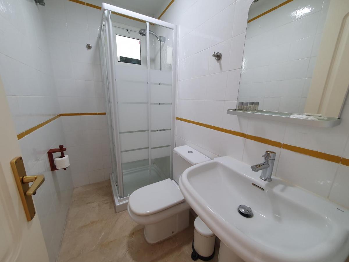פוארטו ריקו Modern Family Home Above Swimming Pool מראה חיצוני תמונה